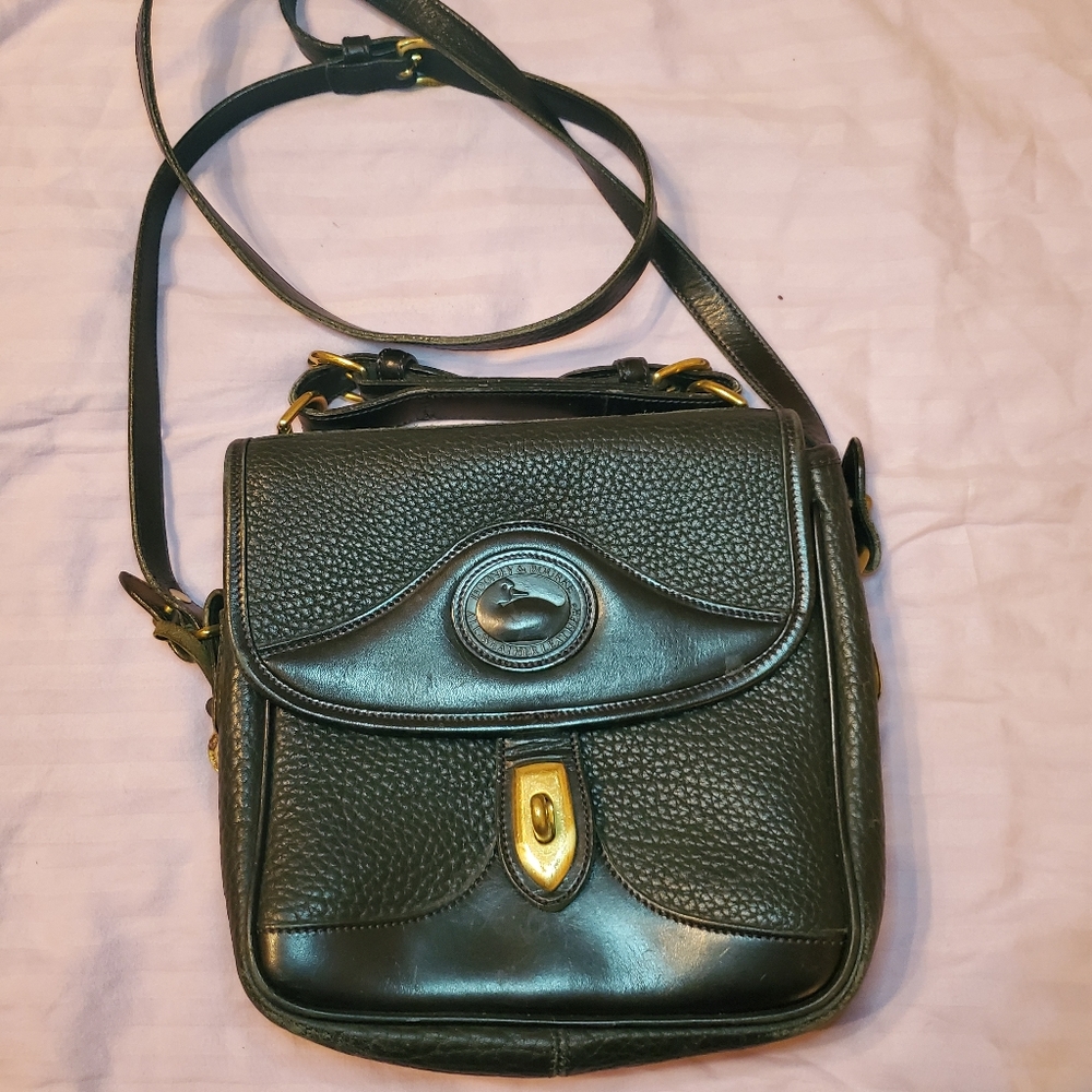 Vintage Dooney & bourke crossbody